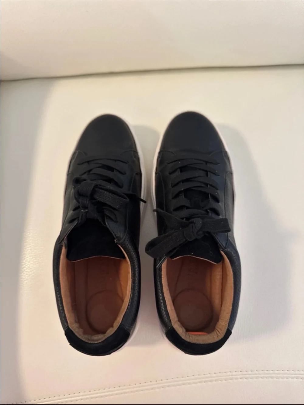 KENNETH COLE BLACK LEATHER PLATFORM SNEAKERS WITH WHITE SOLE